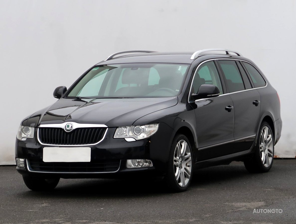 Škoda Superb, 2011 - pohled č. 3