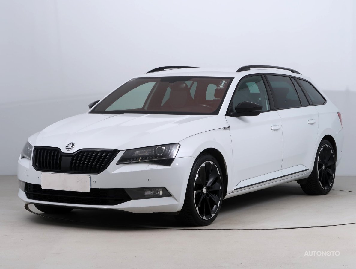 Škoda Superb, 2019 - pohled č. 3
