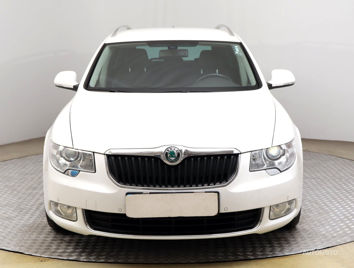 Škoda Superb, 2010 - pohled č. 2