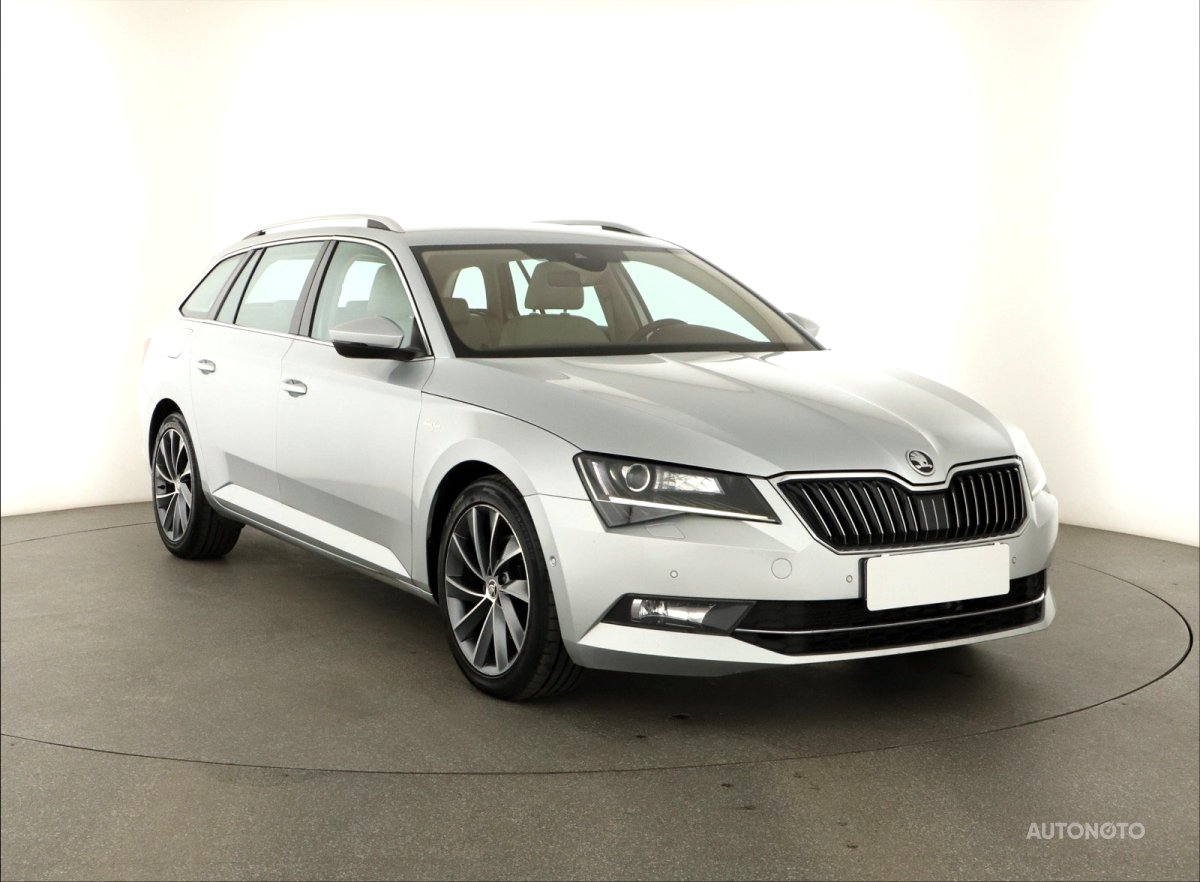Škoda Superb, 2017 - celkový pohled