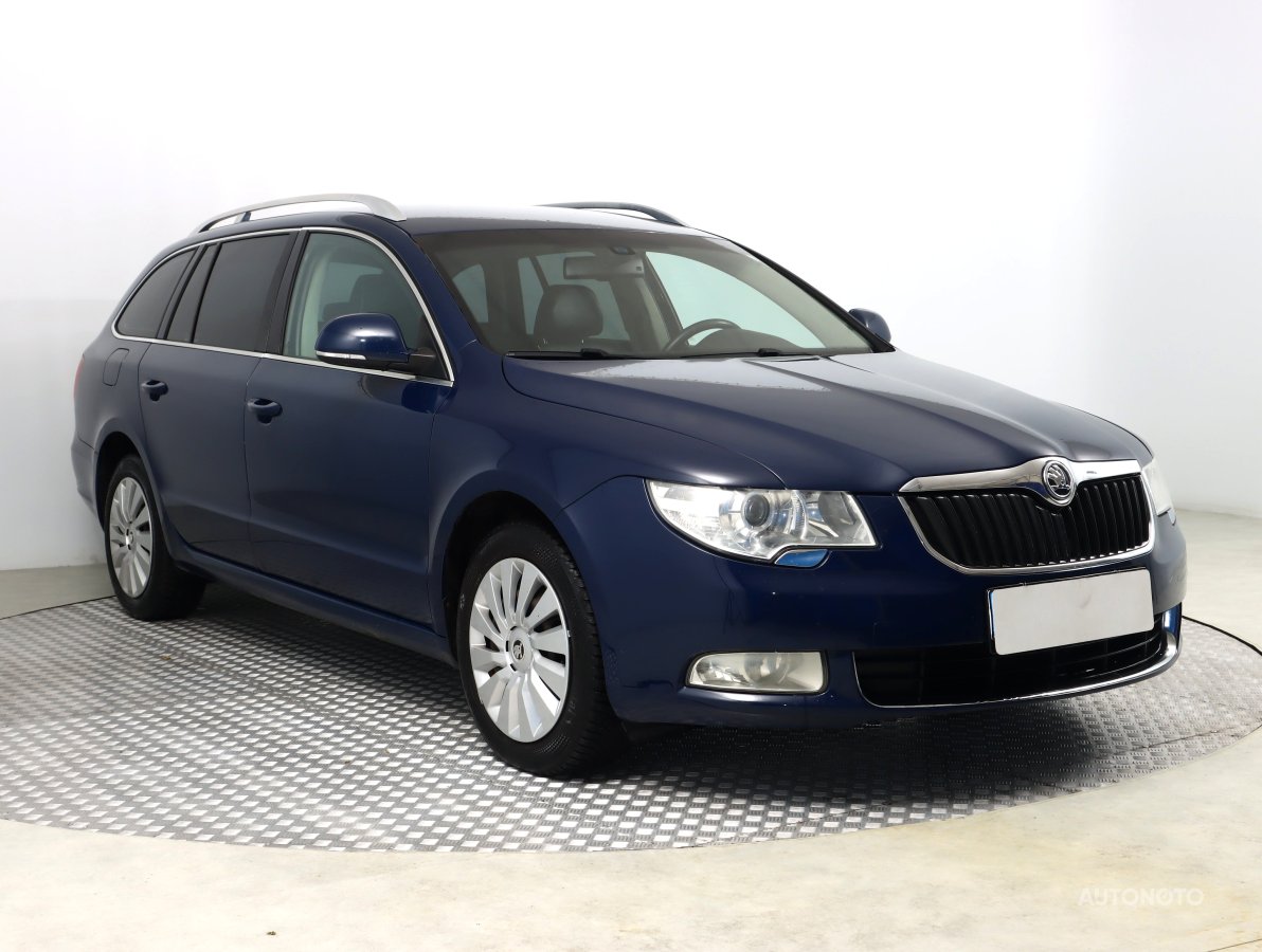 Škoda Superb, 2011 - celkový pohled