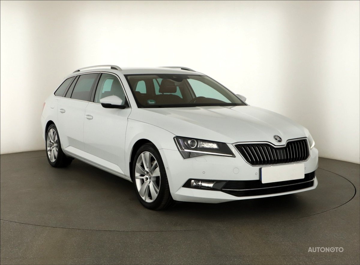 Škoda Superb, 2018 - celkový pohled