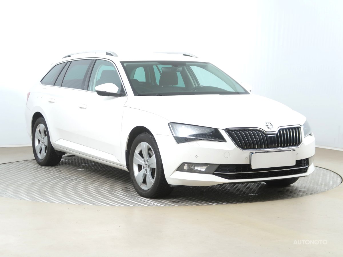 Škoda Superb, 2017 - celkový pohled