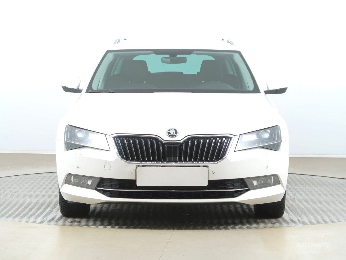 Škoda Superb, 2017 - pohled č. 2