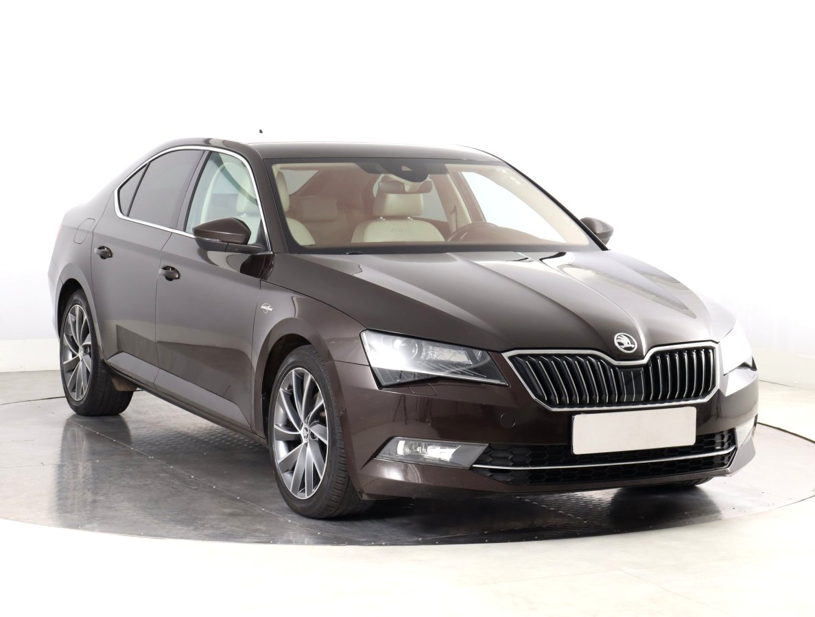 Škoda Superb, 2017 - celkový pohled