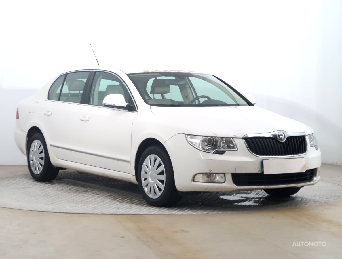 Škoda Superb, 2009 - celkový pohled