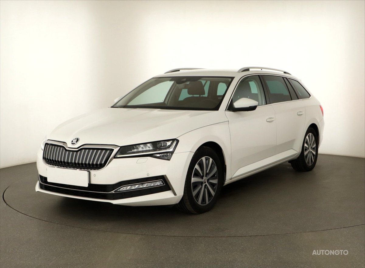 Škoda Superb, 2020 - pohled č. 3