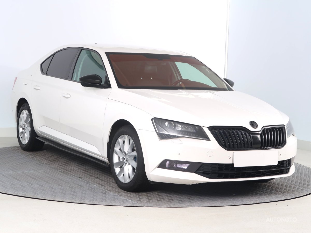 Škoda Superb, 2017 - celkový pohled