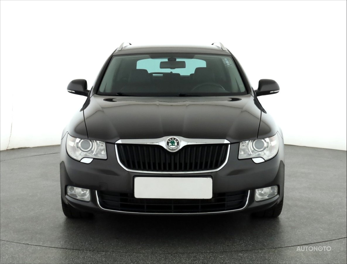Škoda Superb, 2011 - pohled č. 2