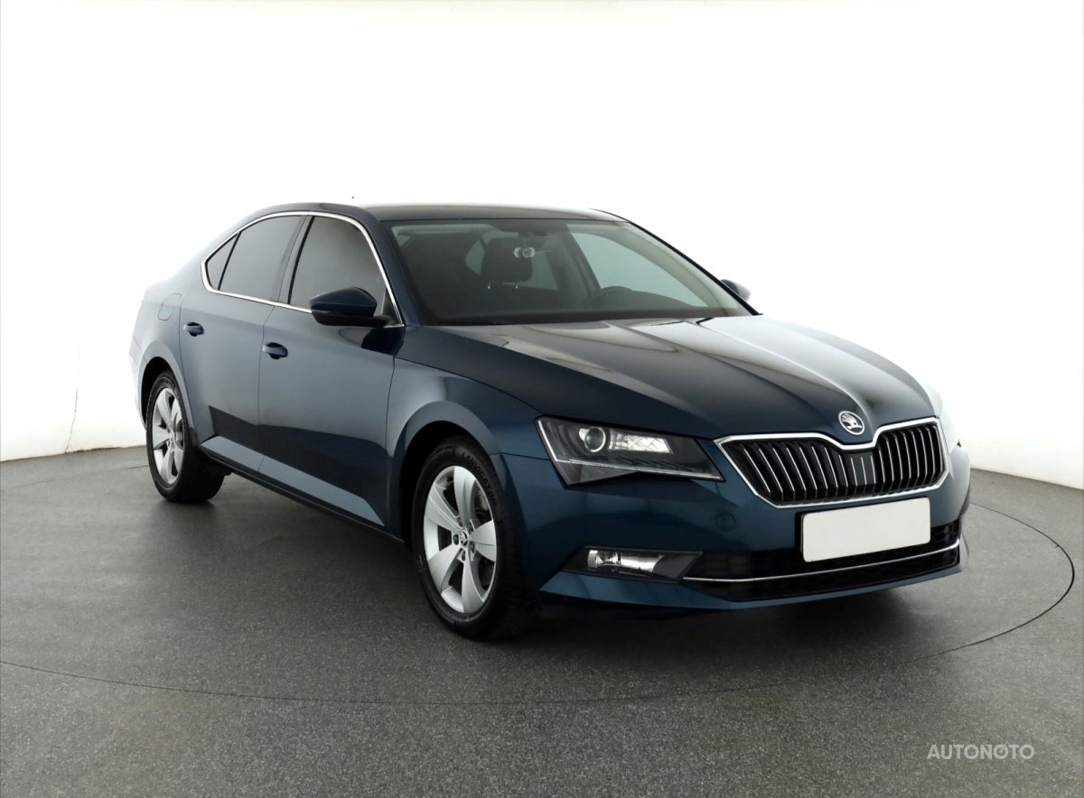 Škoda Superb, 2018 - celkový pohled