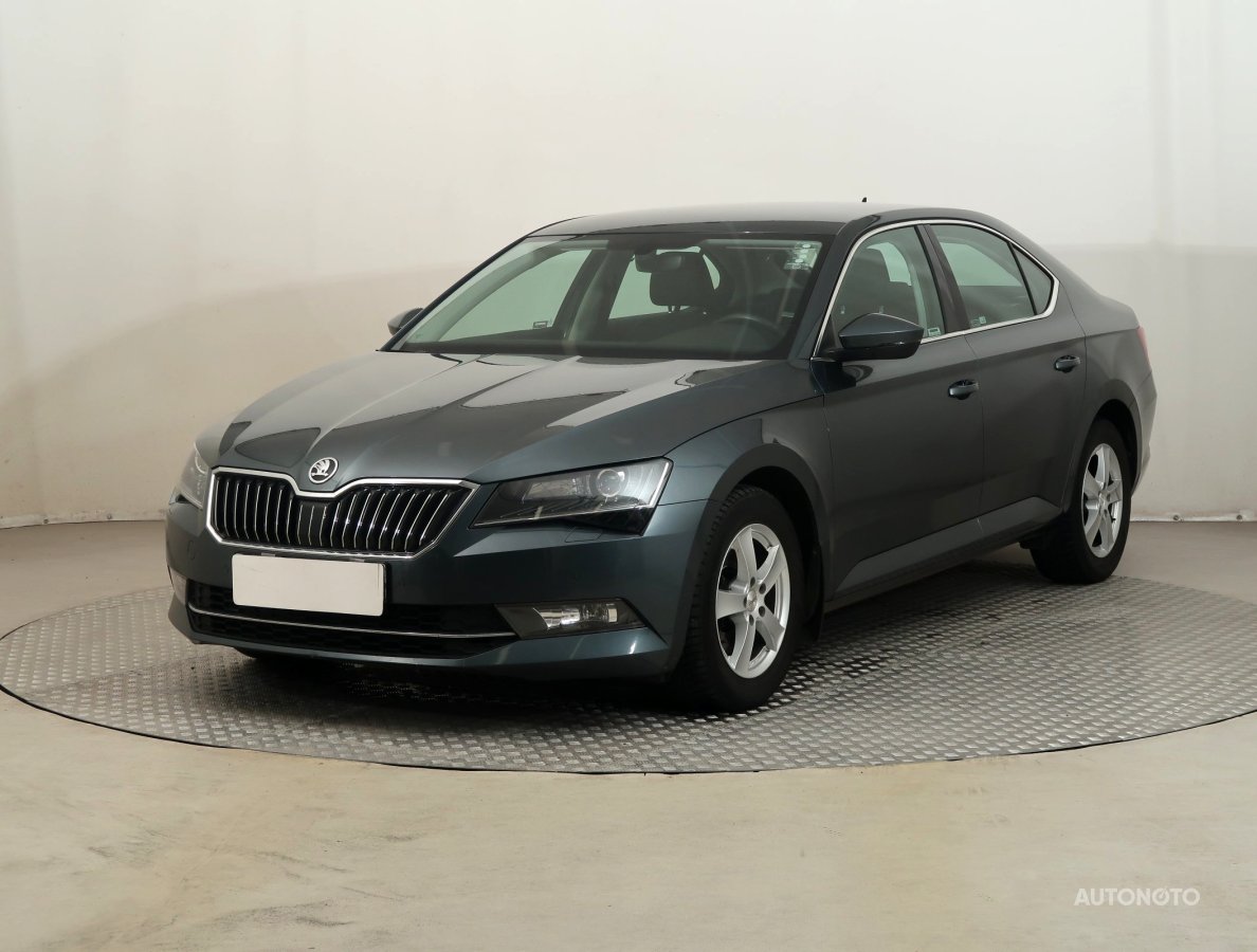 Škoda Superb, 2017 - pohled č. 3
