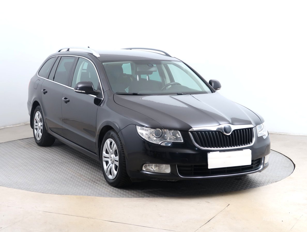 Škoda Superb, 2010 - celkový pohled