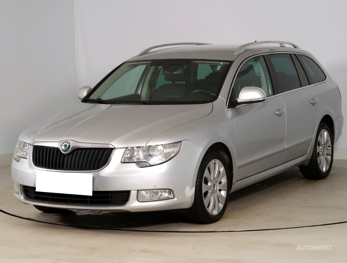 Škoda Superb, 2010 - pohled č. 3