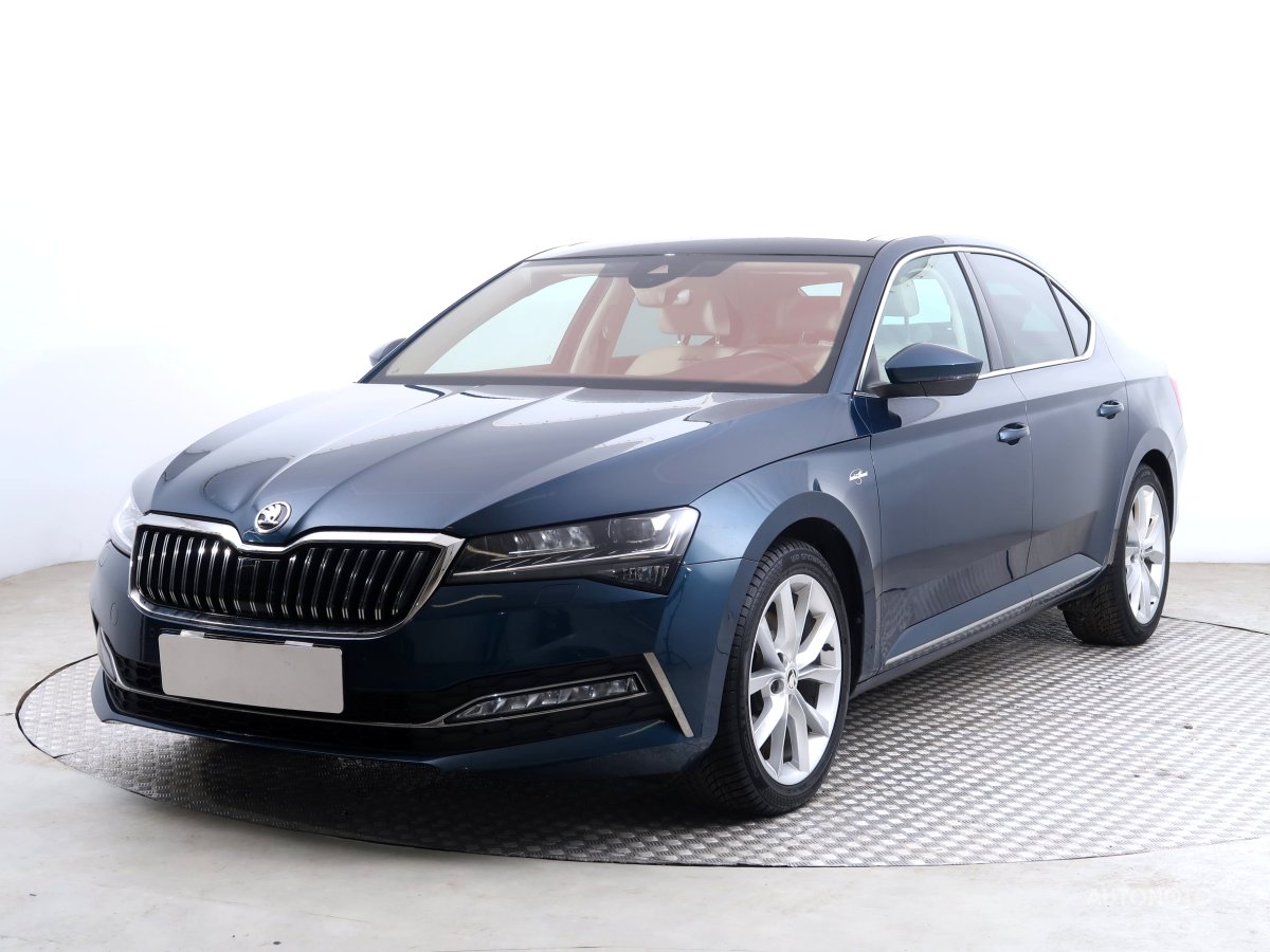 Škoda Superb, 2019 - pohled č. 3