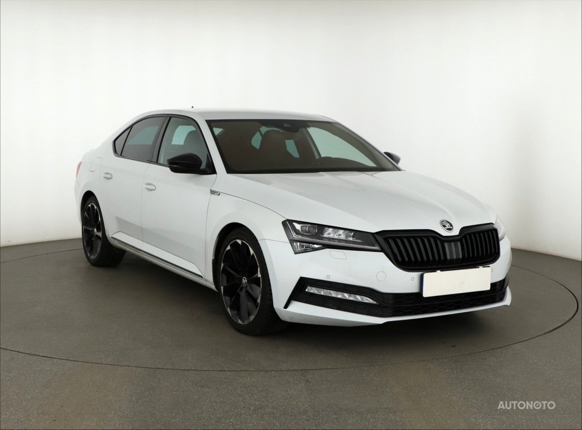 Škoda Superb, 2019 - celkový pohled