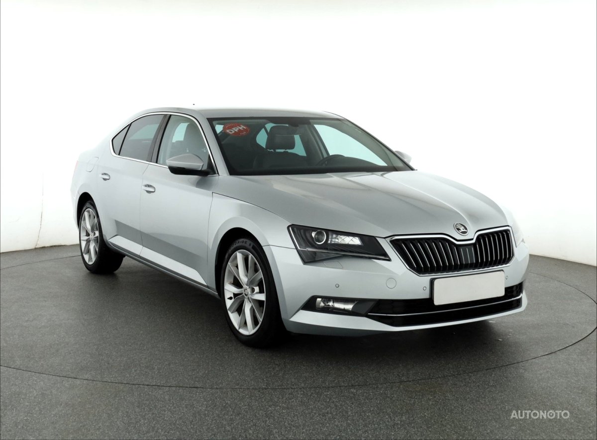 Škoda Superb, 2017 - celkový pohled