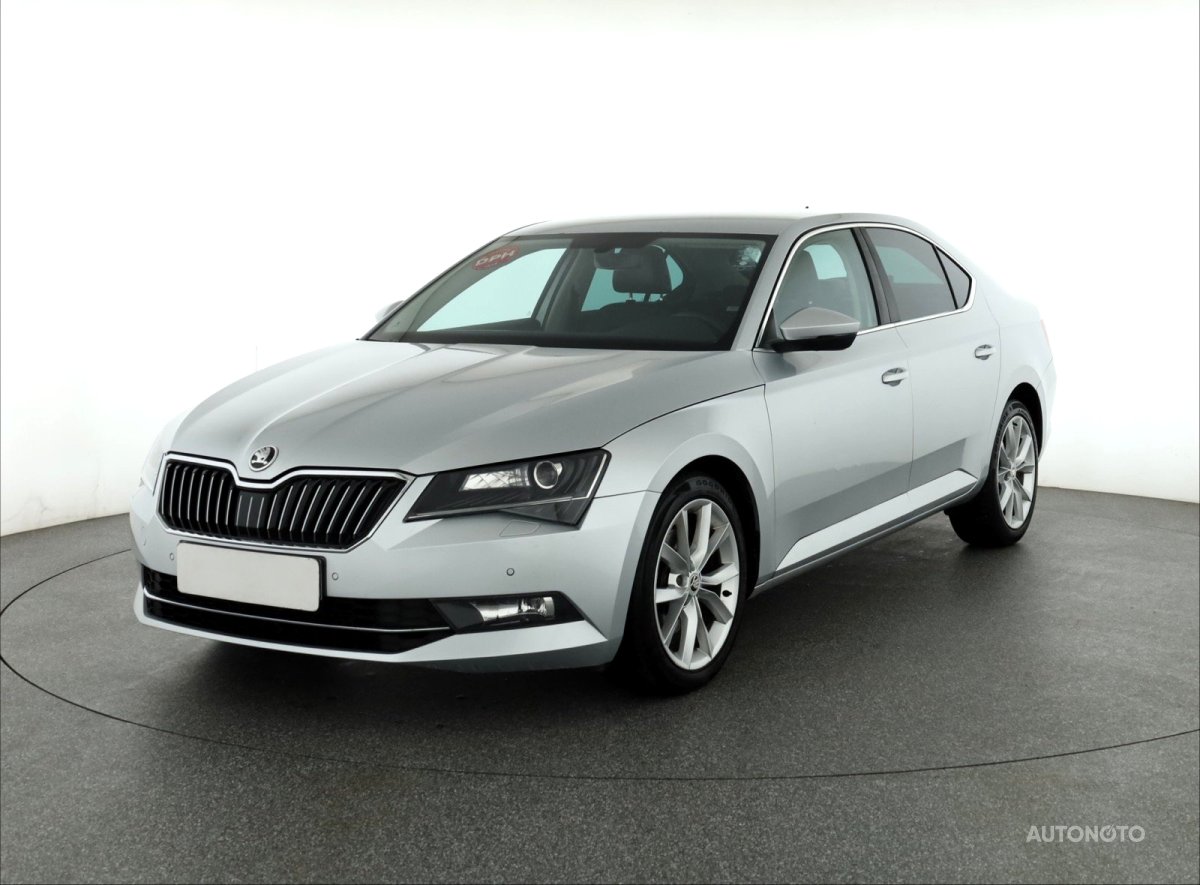 Škoda Superb, 2017 - pohled č. 3