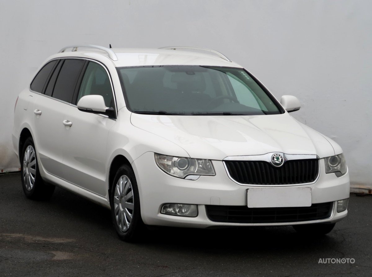 Škoda Superb, 2010 - celkový pohled