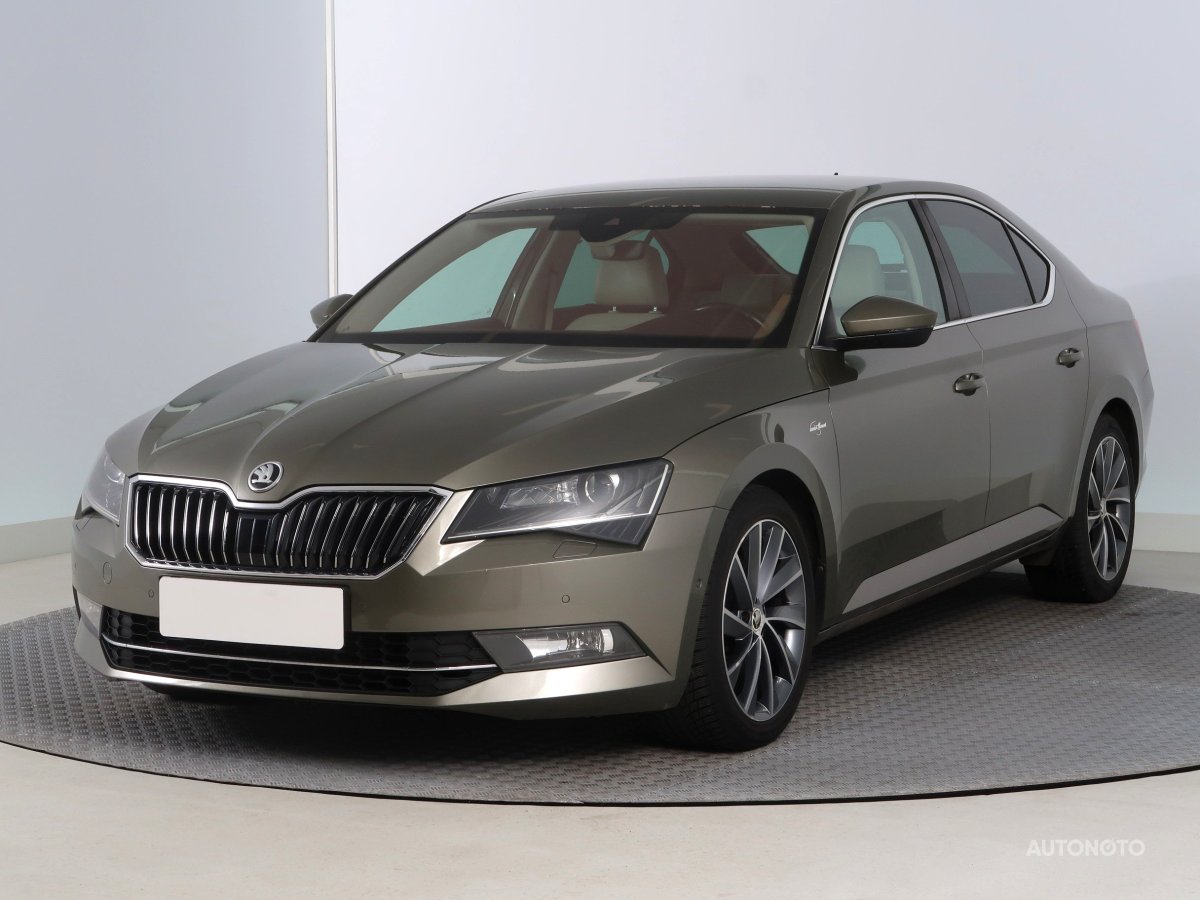 Škoda Superb, 2017 - pohled č. 3