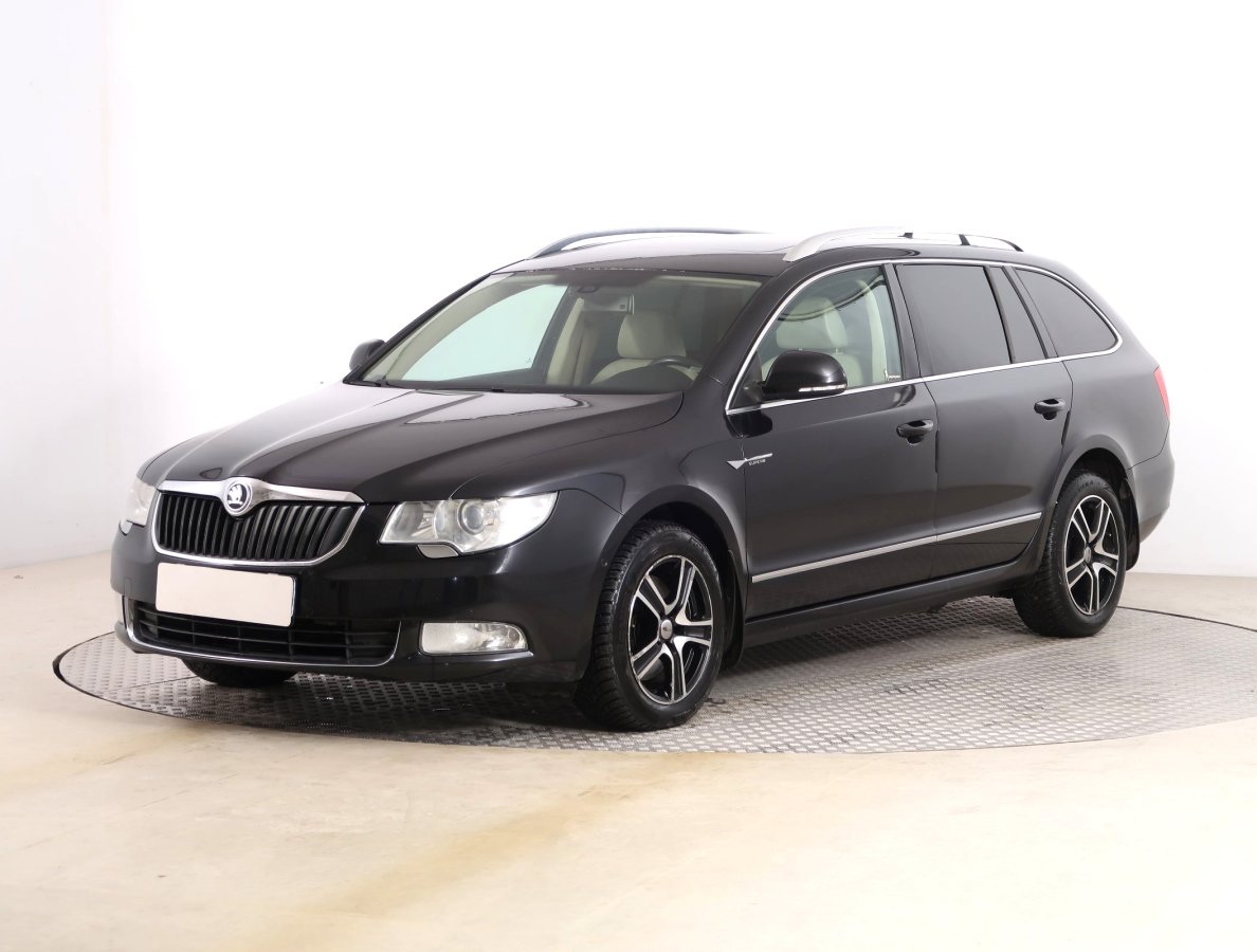 Škoda Superb, 2010 - pohled č. 3