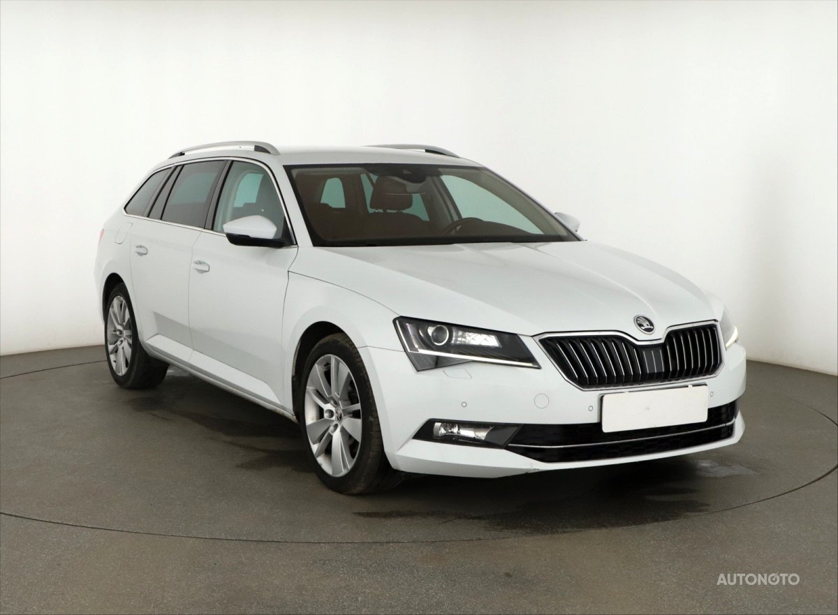 Škoda Superb, 2017 - celkový pohled