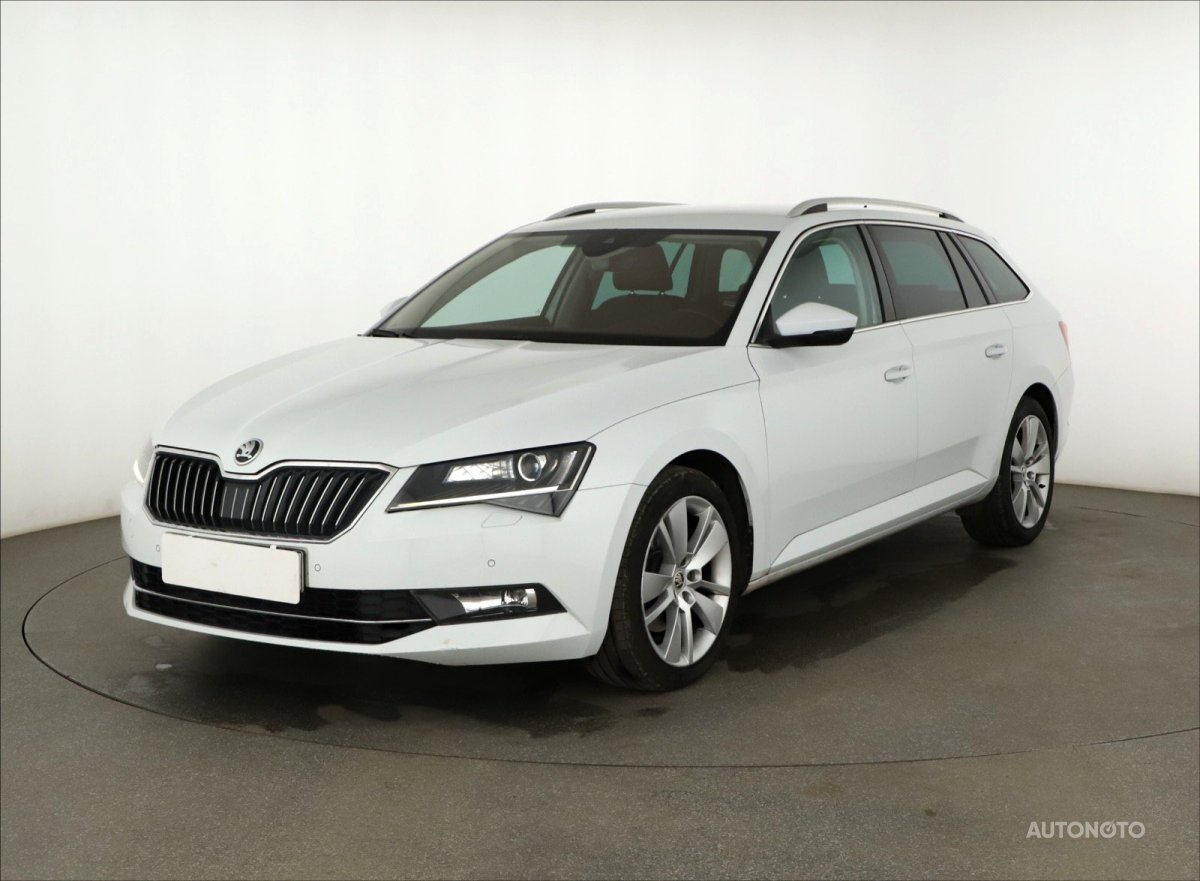 Škoda Superb, 2017 - pohled č. 3