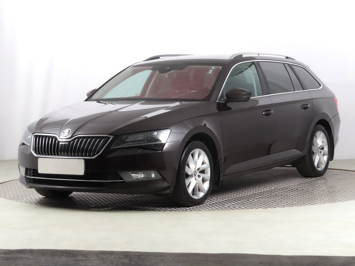 Škoda Superb, 2017 - pohled č. 3