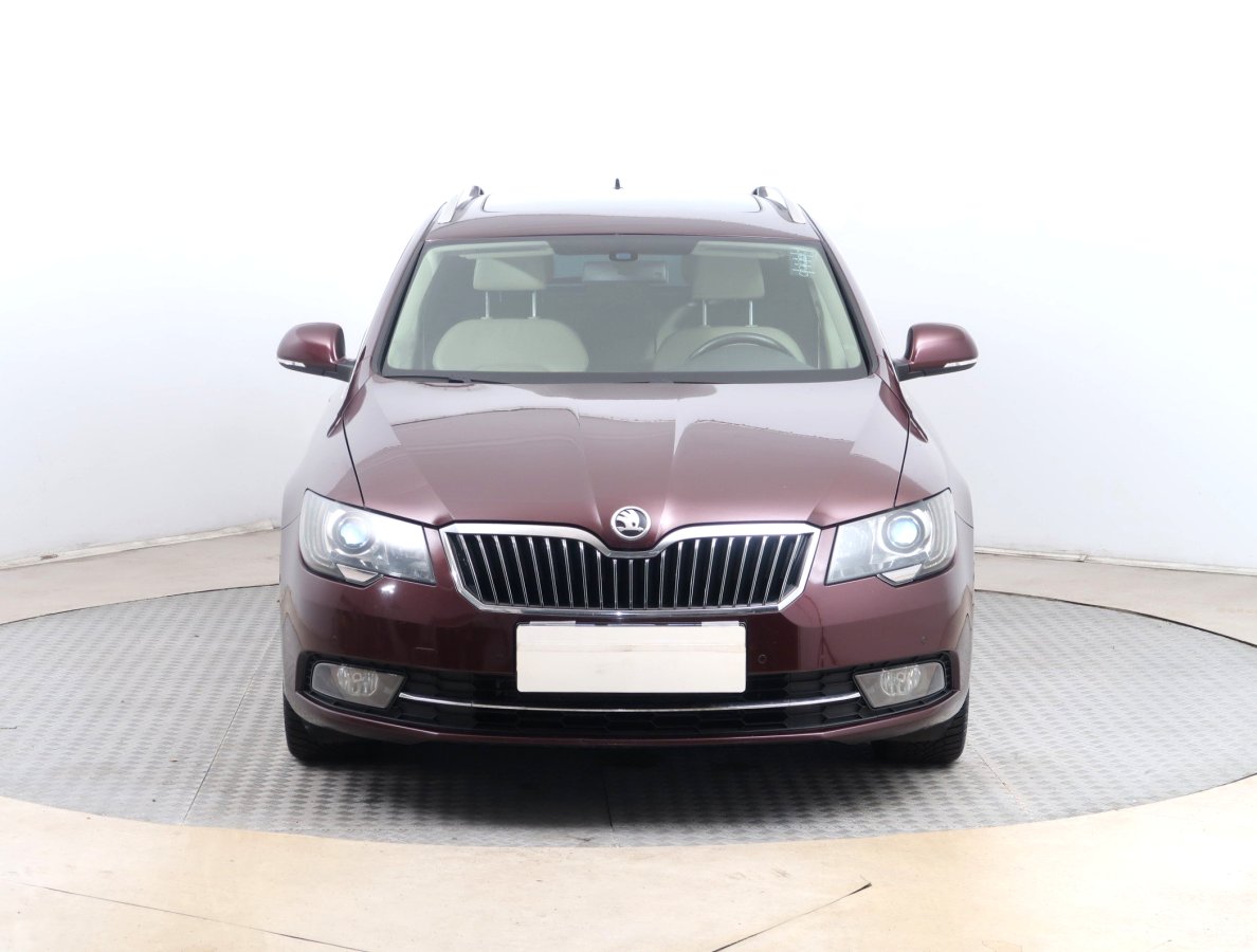 Škoda Superb, 2015 - pohled č. 2