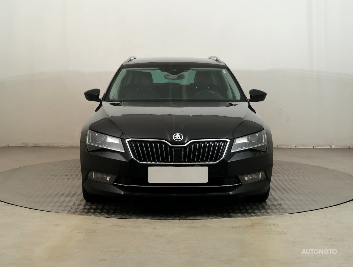 Škoda Superb, 2015 - pohled č. 2