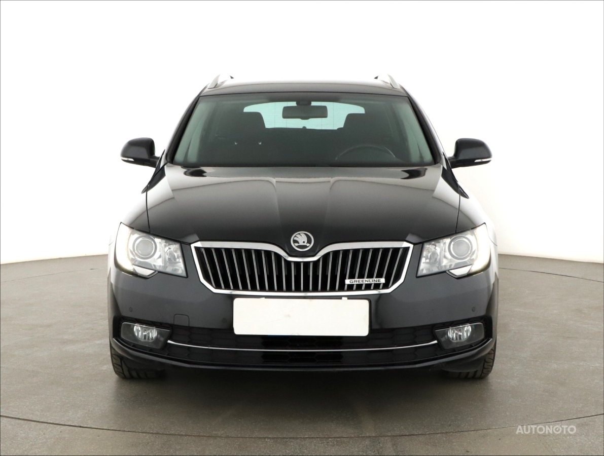 Škoda Superb, 2014 - pohled č. 2