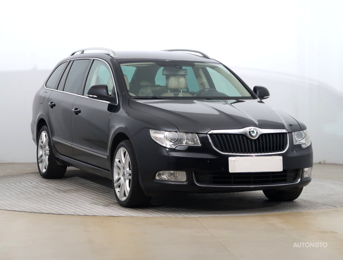 Škoda Superb, 2010 - celkový pohled