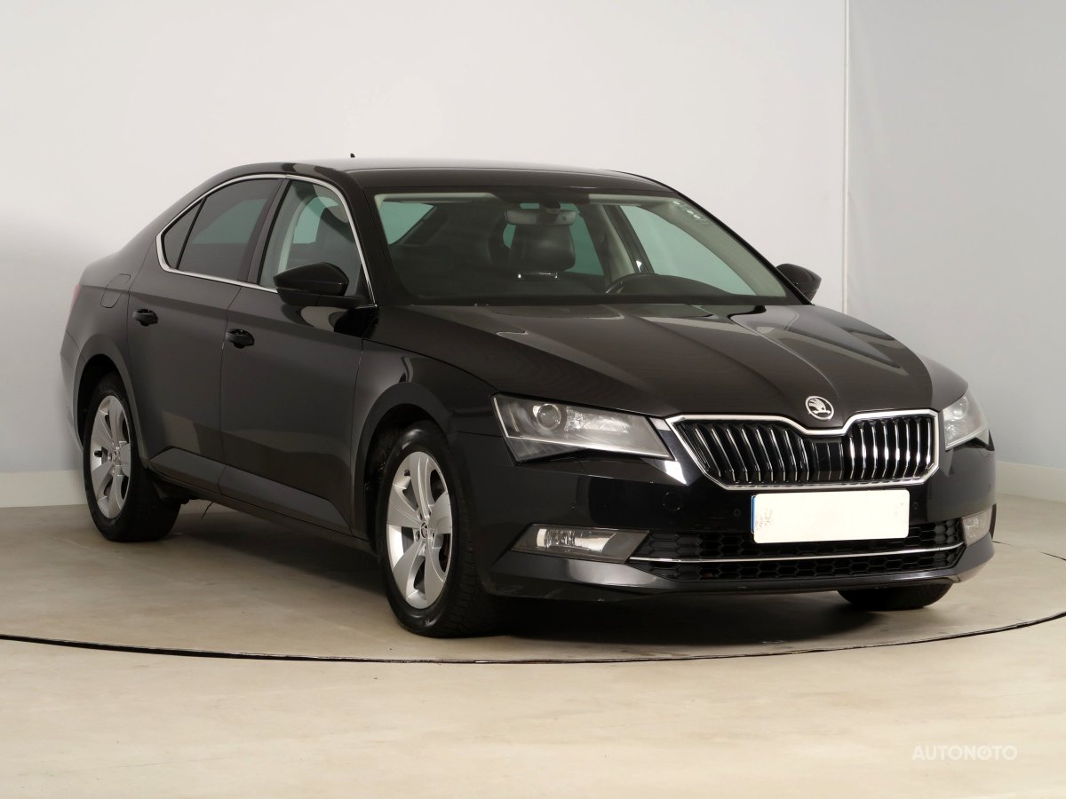 Škoda Superb, 2019 - celkový pohled