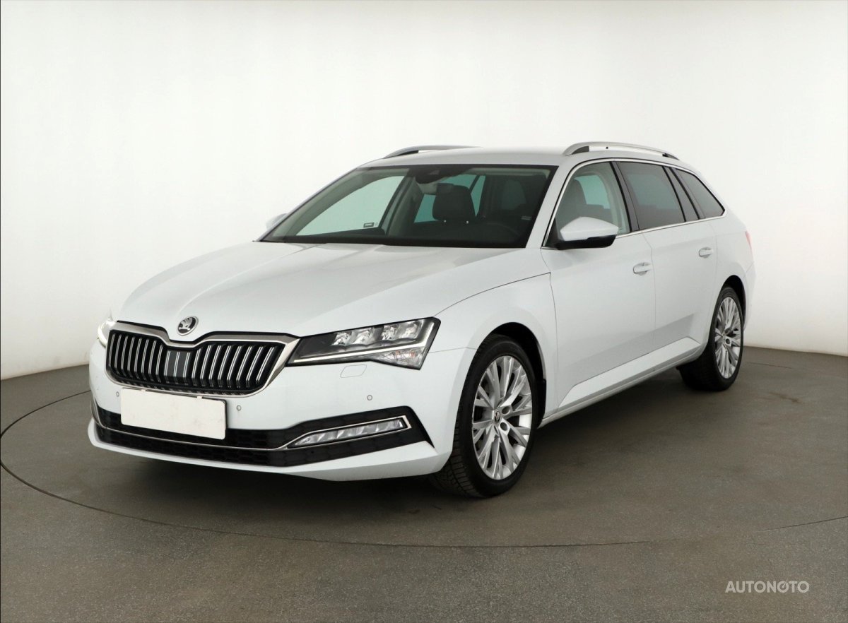 Škoda Superb, 2020 - pohled č. 3