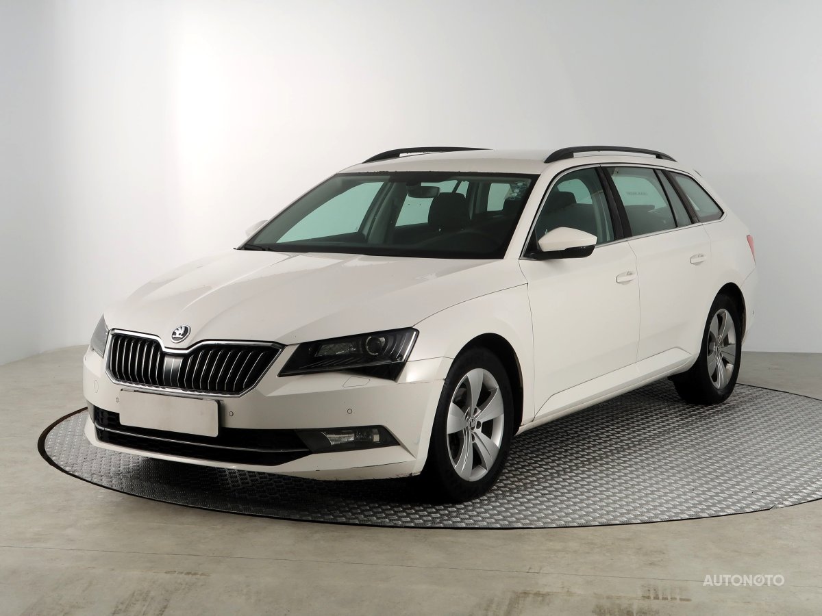 Škoda Superb, 2016 - pohled č. 3