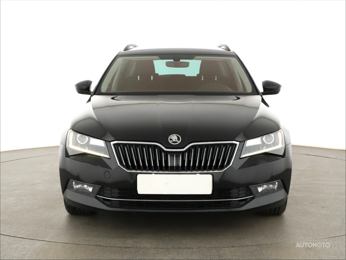 Škoda Superb, 2018 - pohled č. 2