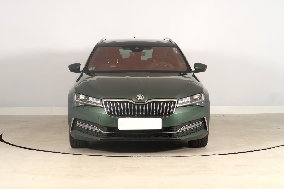 Škoda Superb, 2020 - pohled č. 2