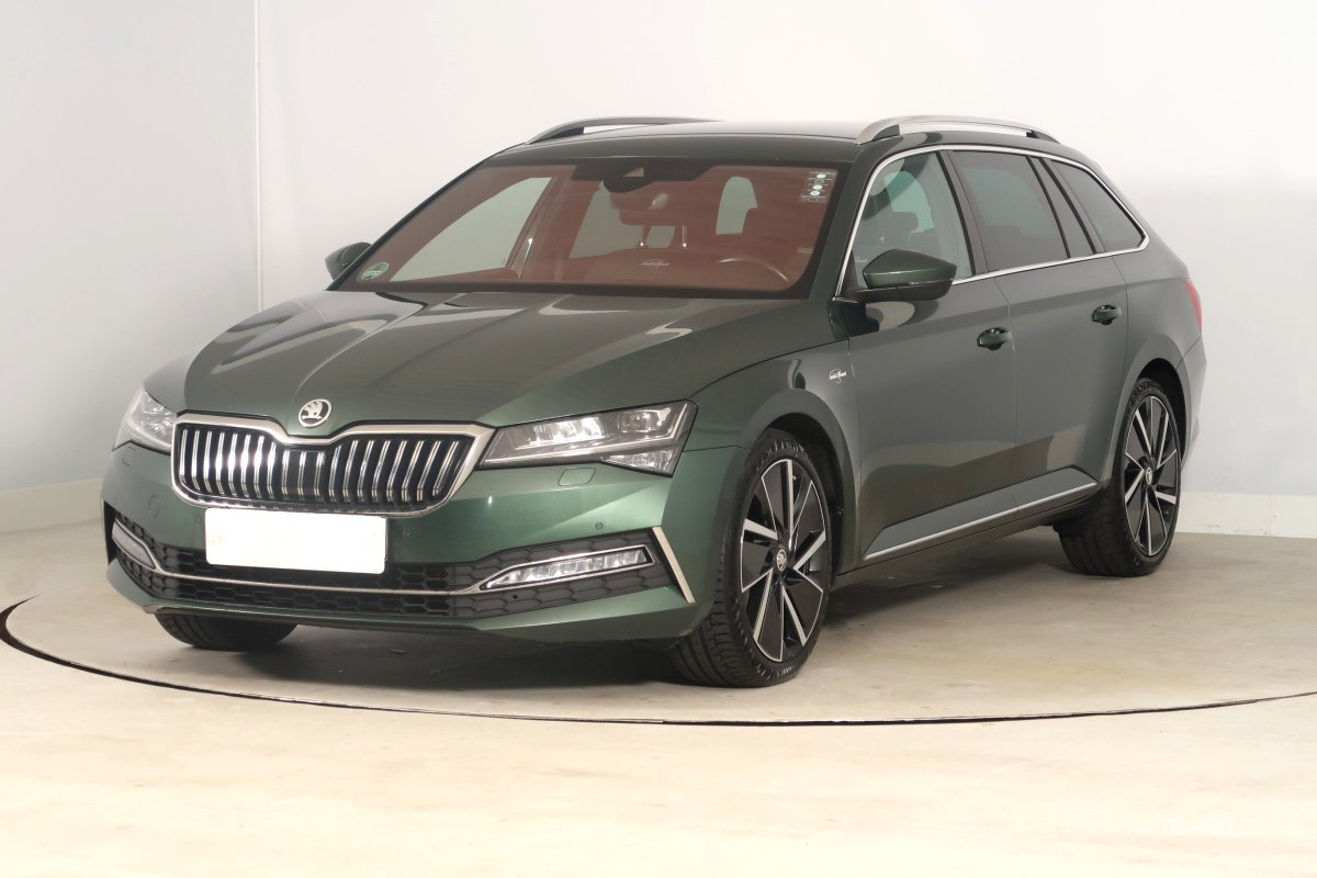 Škoda Superb, 2020 - pohled č. 3