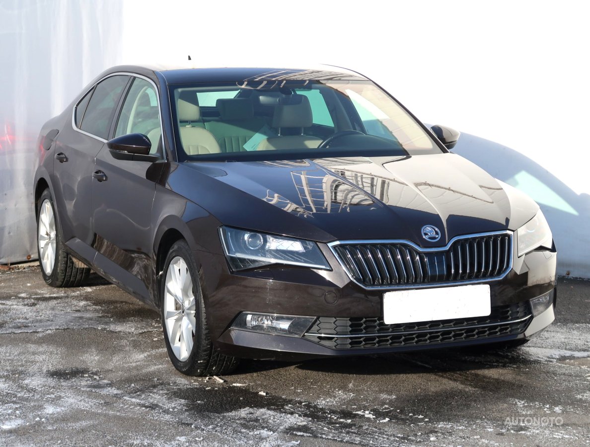 Škoda Superb, 2017 - celkový pohled