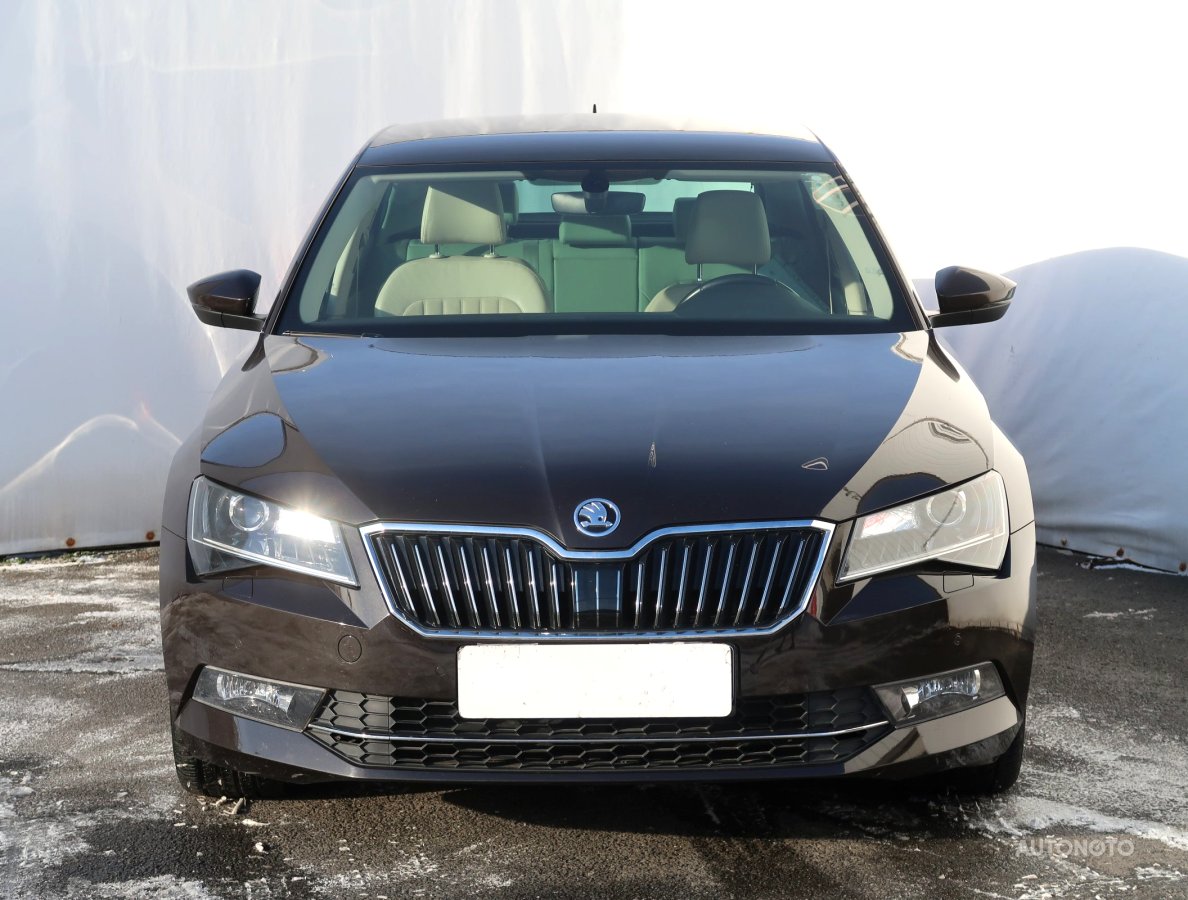 Škoda Superb, 2017 - pohled č. 2