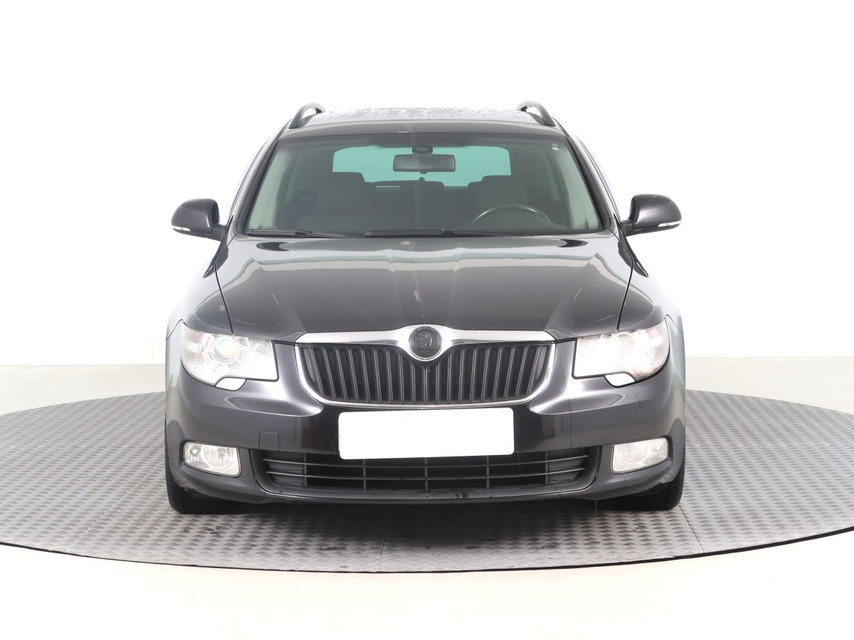 Škoda Superb, 2011 - pohled č. 2