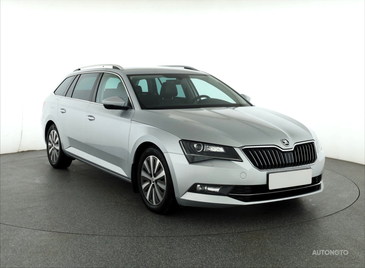 Škoda Superb, 2017 - celkový pohled