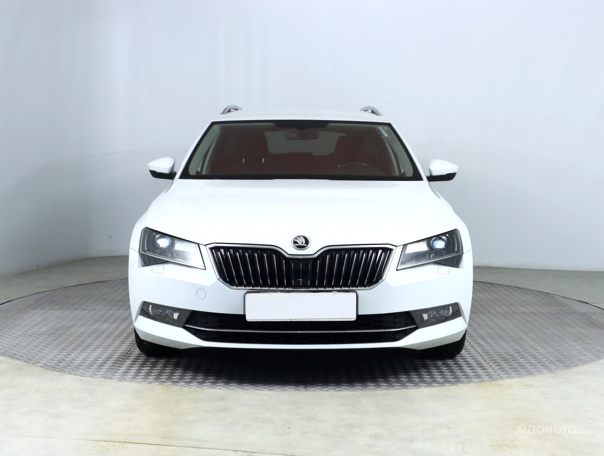 Škoda Superb, 2017 - pohled č. 2