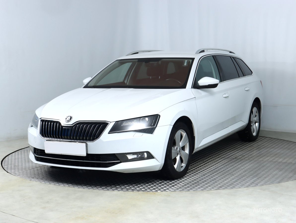 Škoda Superb, 2017 - pohled č. 3