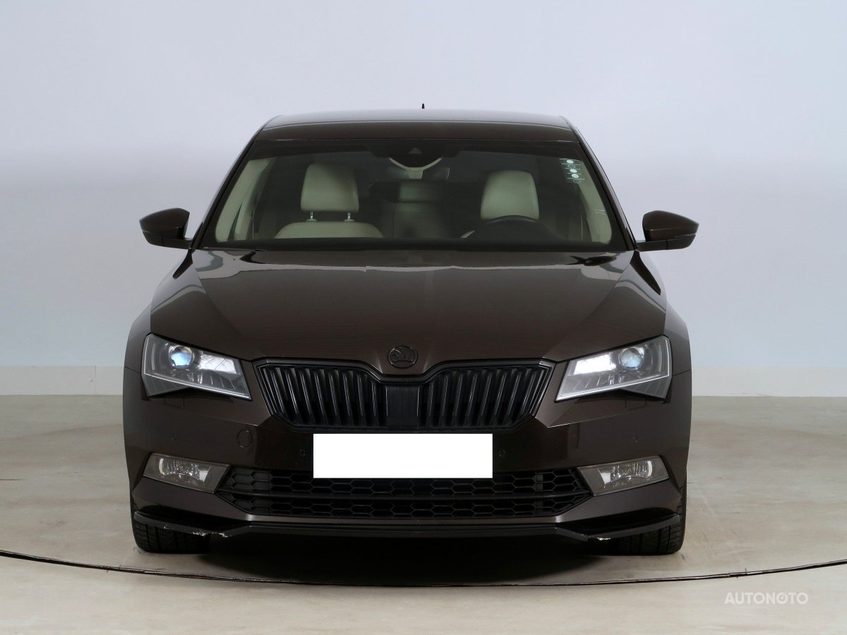 Škoda Superb, 2016 - pohled č. 2