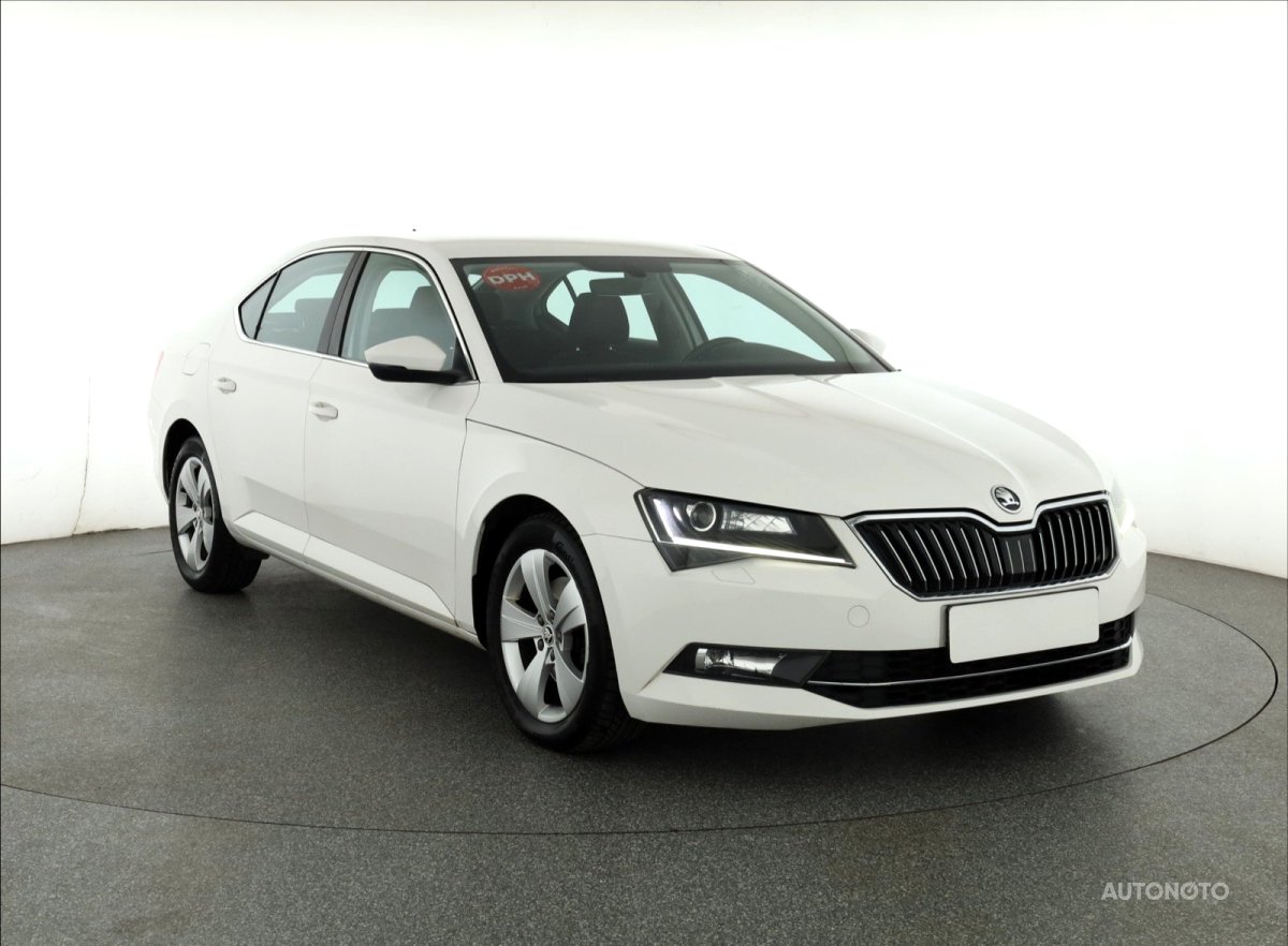 Škoda Superb, 2017 - celkový pohled
