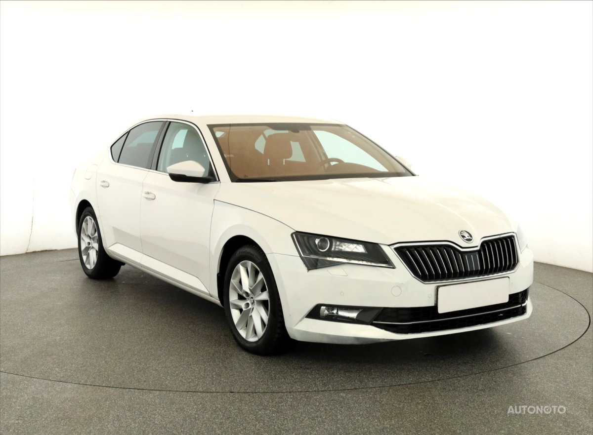 Škoda Superb, 2016 - celkový pohled