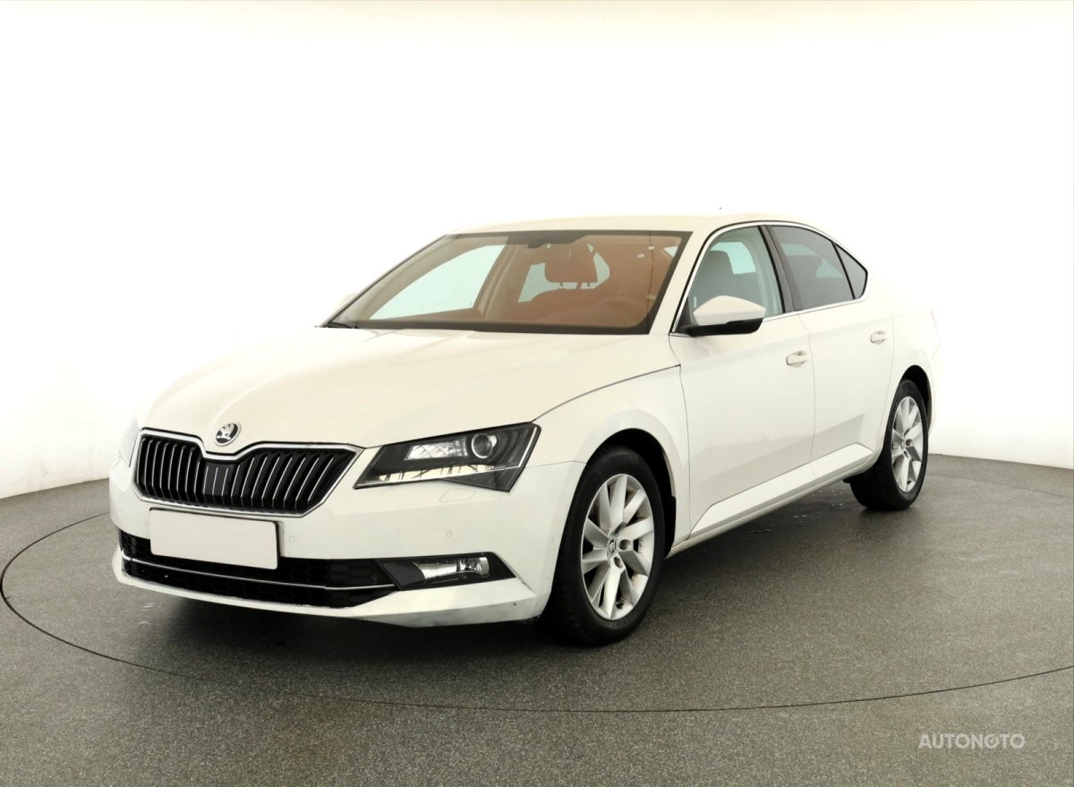 Škoda Superb, 2016 - pohled č. 3