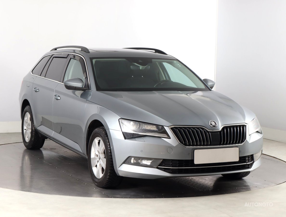 Škoda Superb, 2016 - celkový pohled