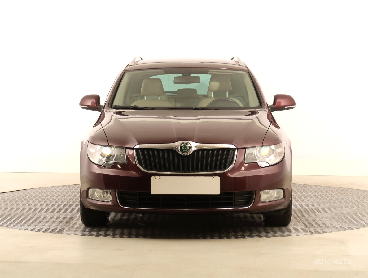 Škoda Superb, 2010 - pohled č. 2