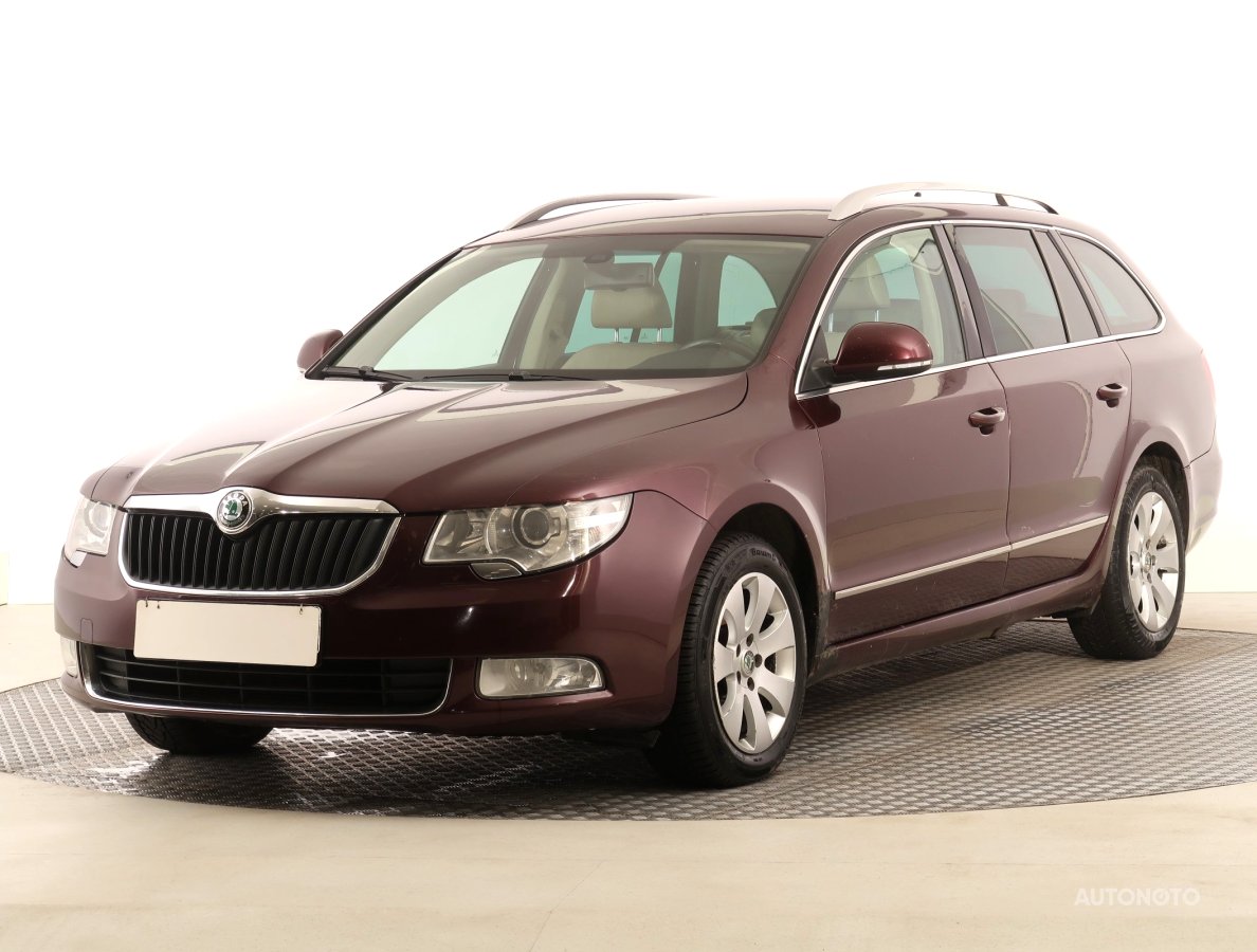 Škoda Superb, 2010 - pohled č. 3